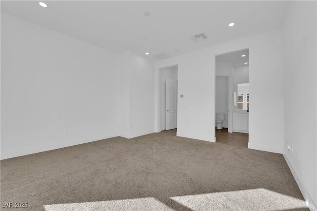 Building Photo - 11049 Concord Vly Dr