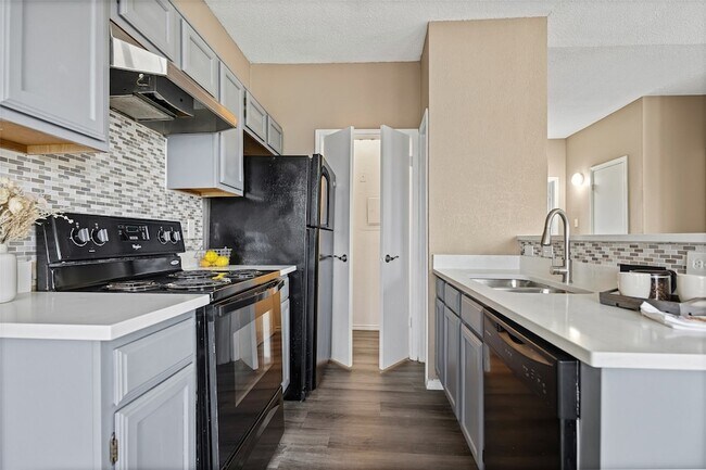 Building Photo - 4113 Esters Rd