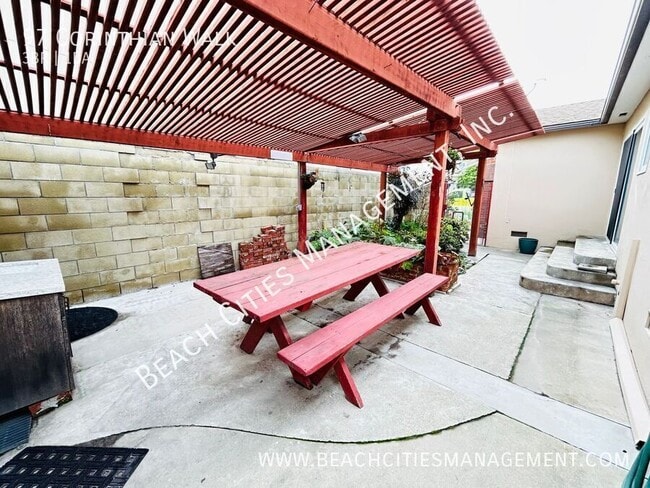 Building Photo - 97 Corinthian Walk