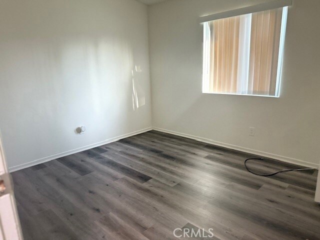 Building Photo - 79700 Ave 42