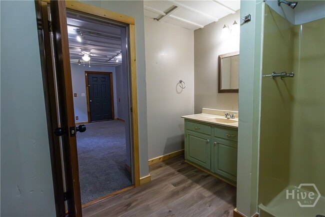 Building Photo - 1037 College Station Rd