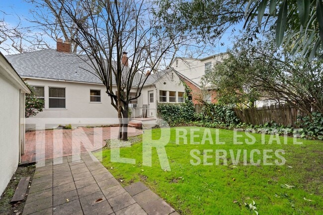 Building Photo - 1701 41st St