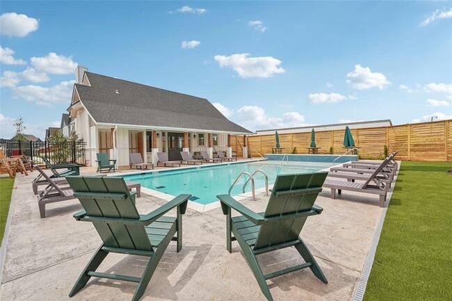 Building Photo - 6300 W Memorial Rd