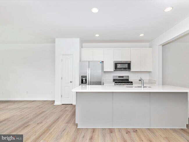 Building Photo - 169 Union Ridge Dr