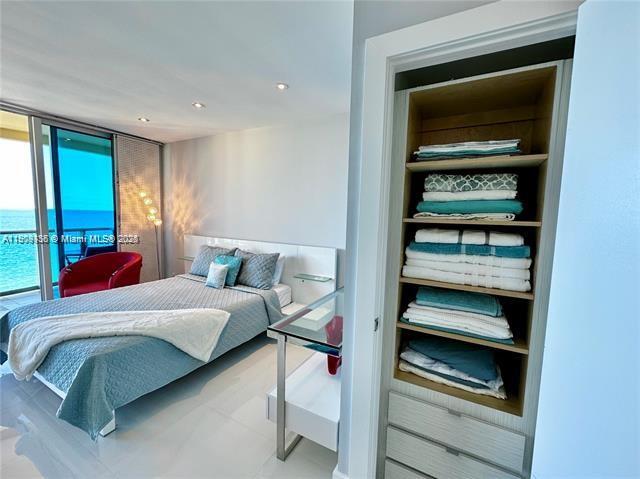 Building Photo - 2501 S Ocean Dr