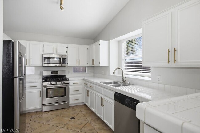 Building Photo - 7987 Lone Jogger