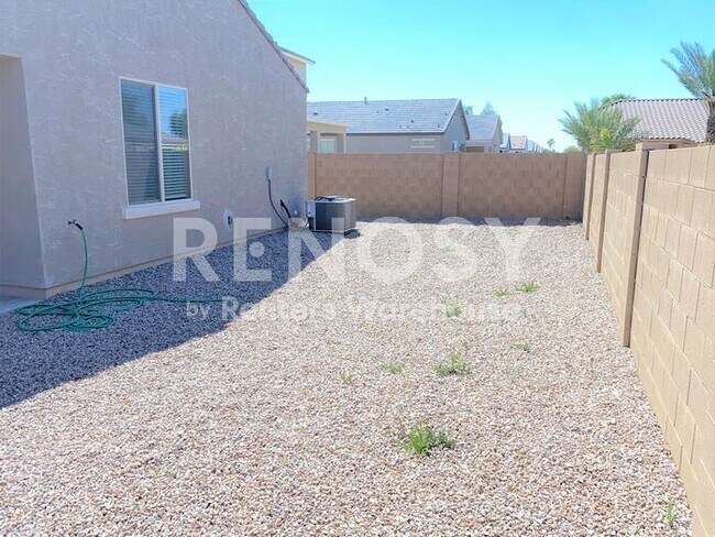Building Photo - Ideal 4 Br 2 Ba 2 Cg Home Near Cottonwood Ln and Pinal Rd in Casa Grande
