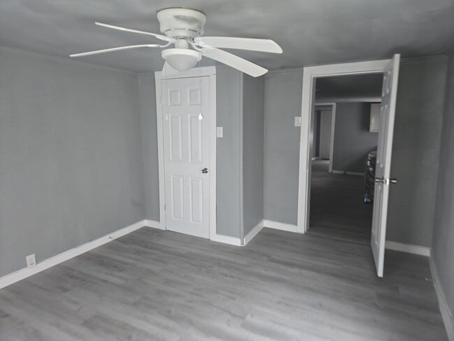 Building Photo - 1701 Boney St