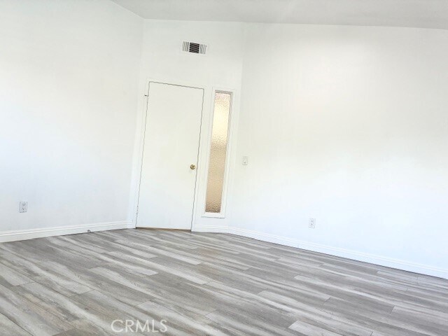 Building Photo - 15085 Alyssum Ct