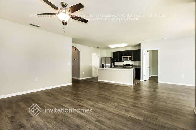 Building Photo - 14954 Flowing Gold Dr