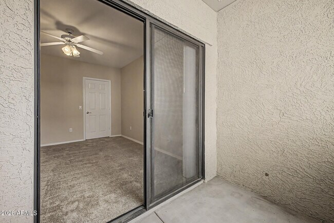 Building Photo - 15095 N Thompson Peak Pkwy
