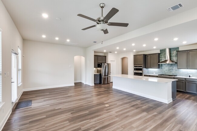 Building Photo - 3509 Charade Dr