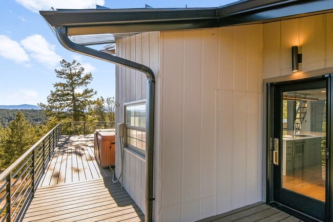 Building Photo - 11845 US Hwy 285