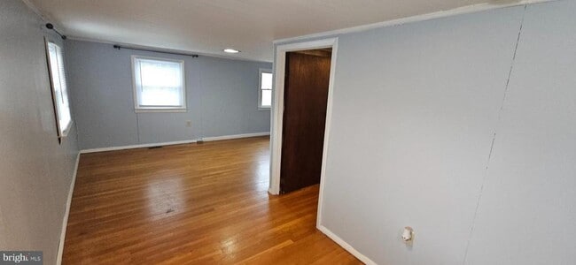 Building Photo - 1057 Foreman Ln