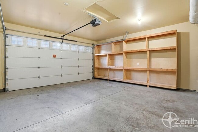 Building Photo - 1511 SE 86th Ct