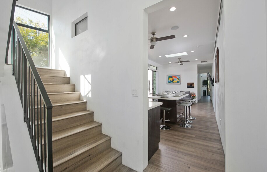 Stairs to Roofdeck - 809 Warren Ave