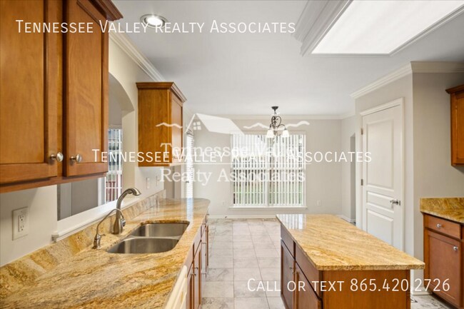 Building Photo - 1517 Cider Ln