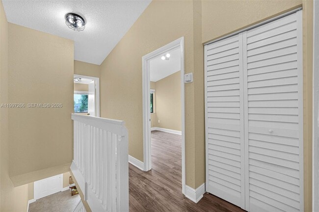 Building Photo - 4930 S University Dr