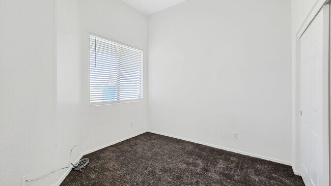Building Photo - 10726 W Citrus Grove Way
