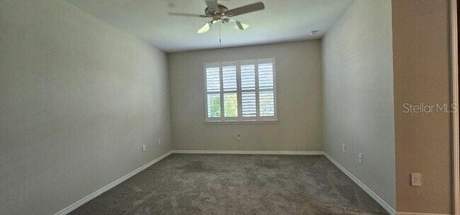 Building Photo - 7416 S Moss Rose