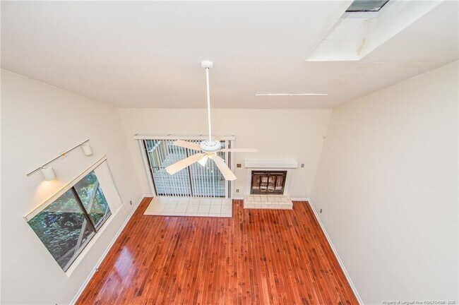 Building Photo - 400 Cypress Trace Dr