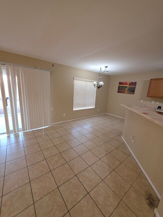 Building Photo - 1081 S 225th Ave