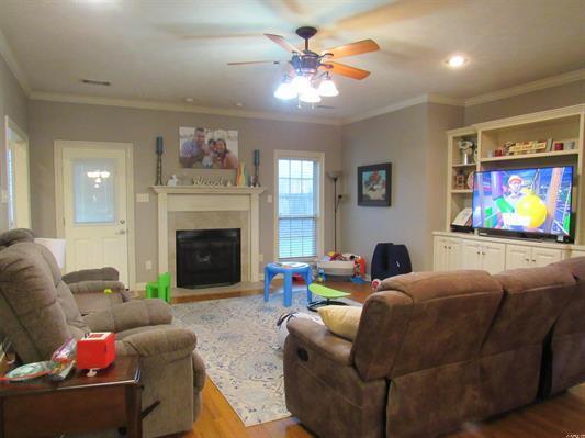 Building Photo - 14 Emily Cove