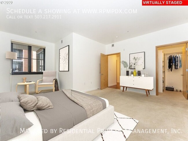 Building Photo - 1030 NW Johnson St