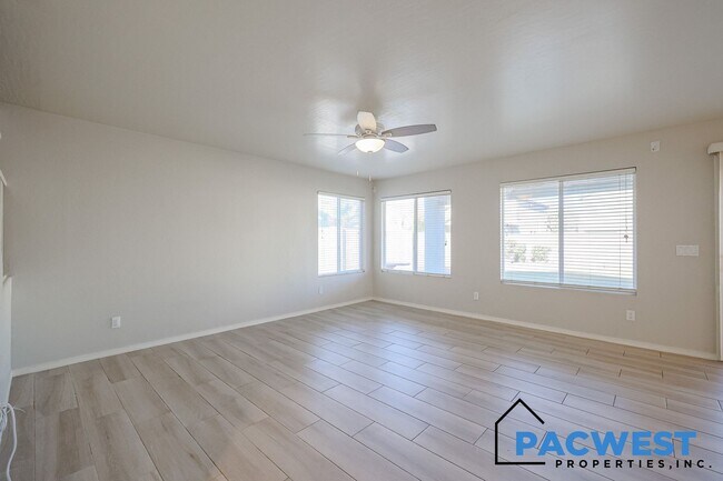 Building Photo - Welcome to your new home in Surprise!