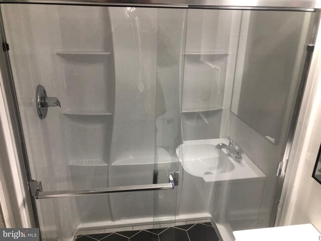 Building Photo - 8106 Pleasant Plains Rd