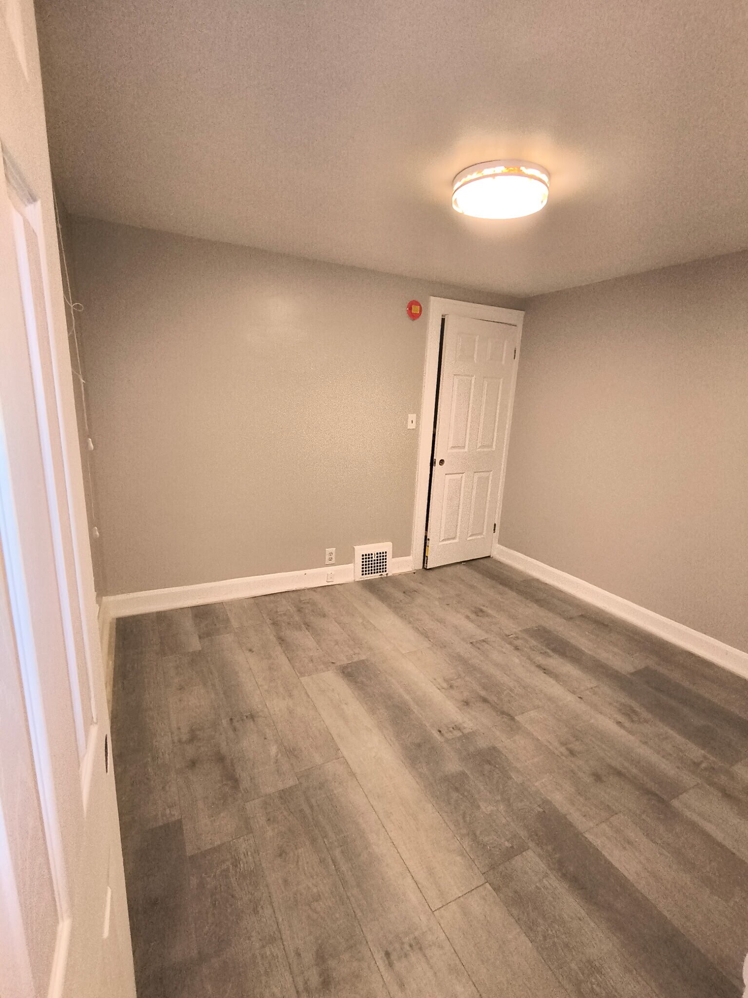 Building Photo - 11621 Havel Ave