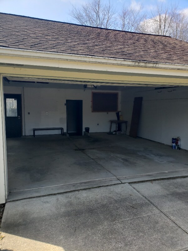 Building Photo - 10136 Fair Rd