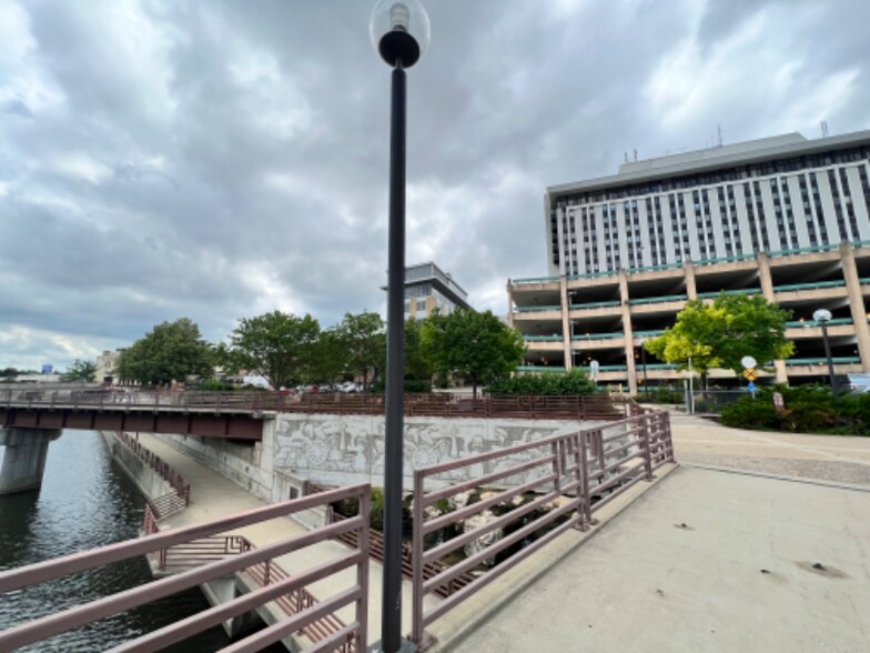 Building Photo - 220 Broadway Ave S