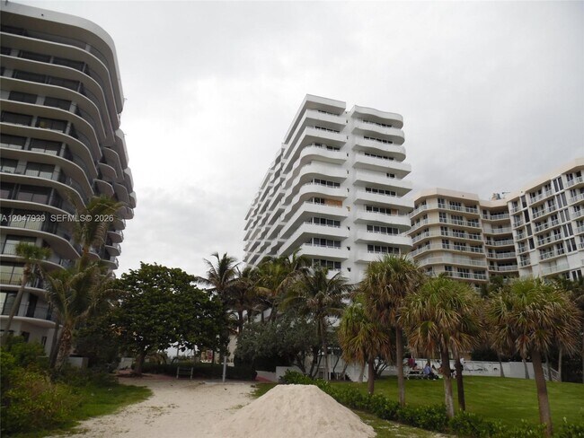 Building Photo - 8911 Collins Ave