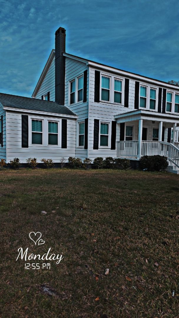 Building Photo - Charming 2BR Duplex in the Heart of Downtown Mobile – Pet Friendly