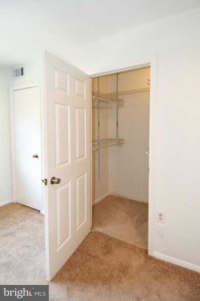 Building Photo - 12415 Braxfield Ct