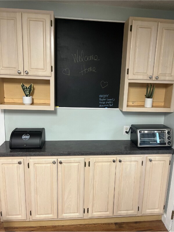 Building Photo - 116 Faneuil St