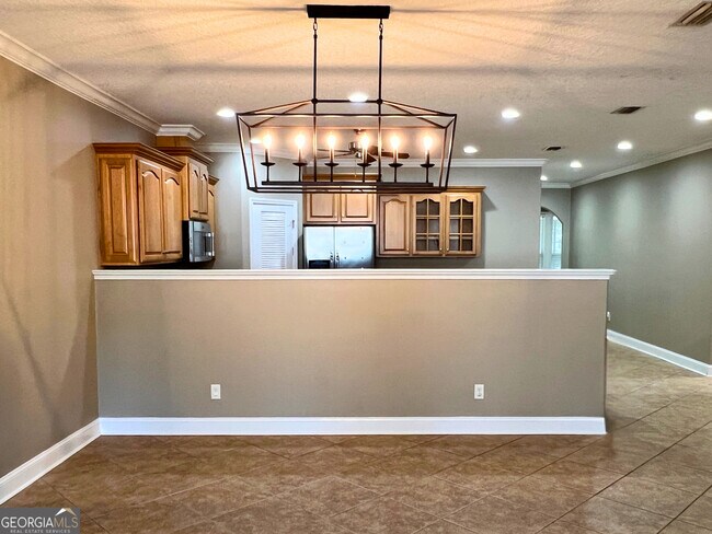 Building Photo - 582 Eagle Blvd