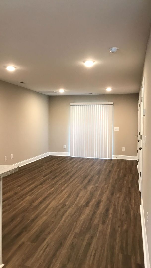 Building Photo - 124 Smallwood Rd