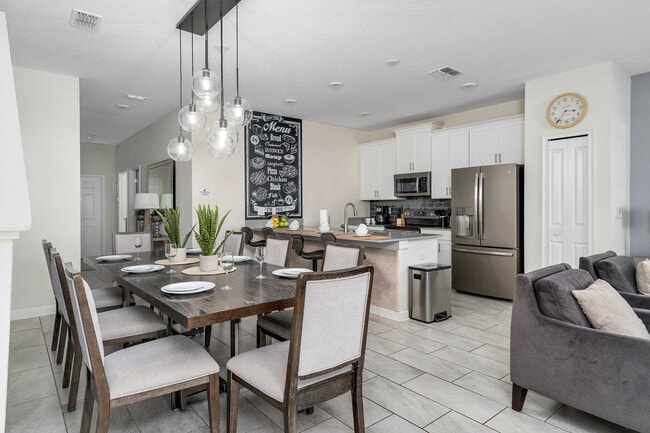 Building Photo - 1563 Sandbagger Dr