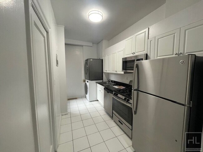 Building Photo - WEST 104 STREET