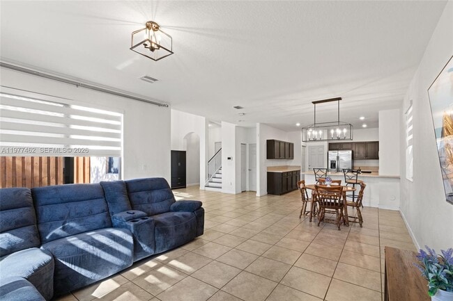 Building Photo - 2380 NE 1st St