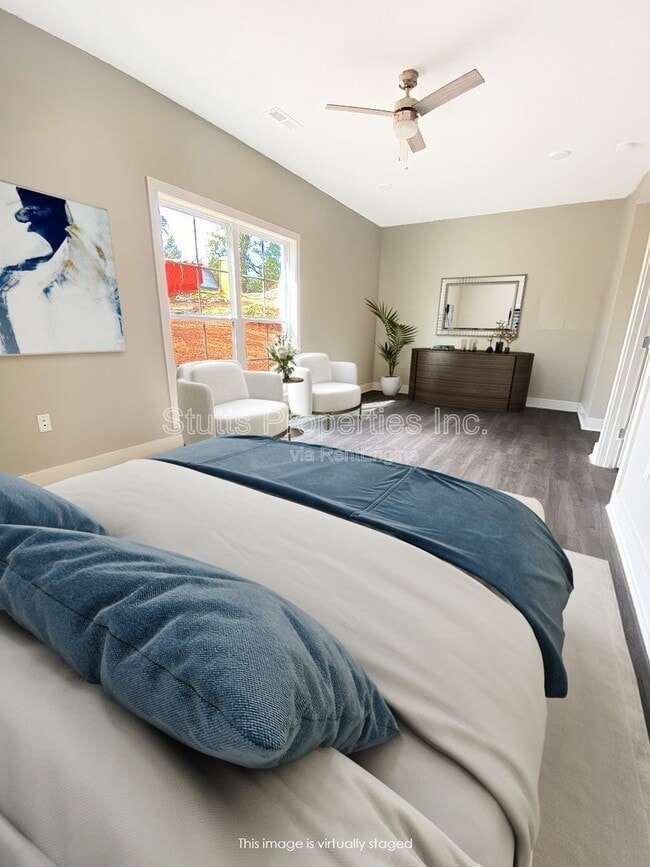 Building Photo - 213 Virginia Ave