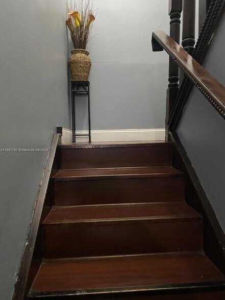 Building Photo - 19319 NW 54th Ct