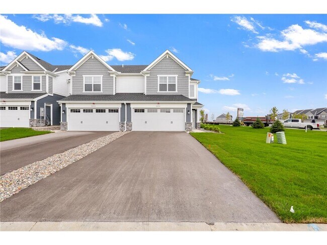 Primary Photo - 174 Jean Avenue