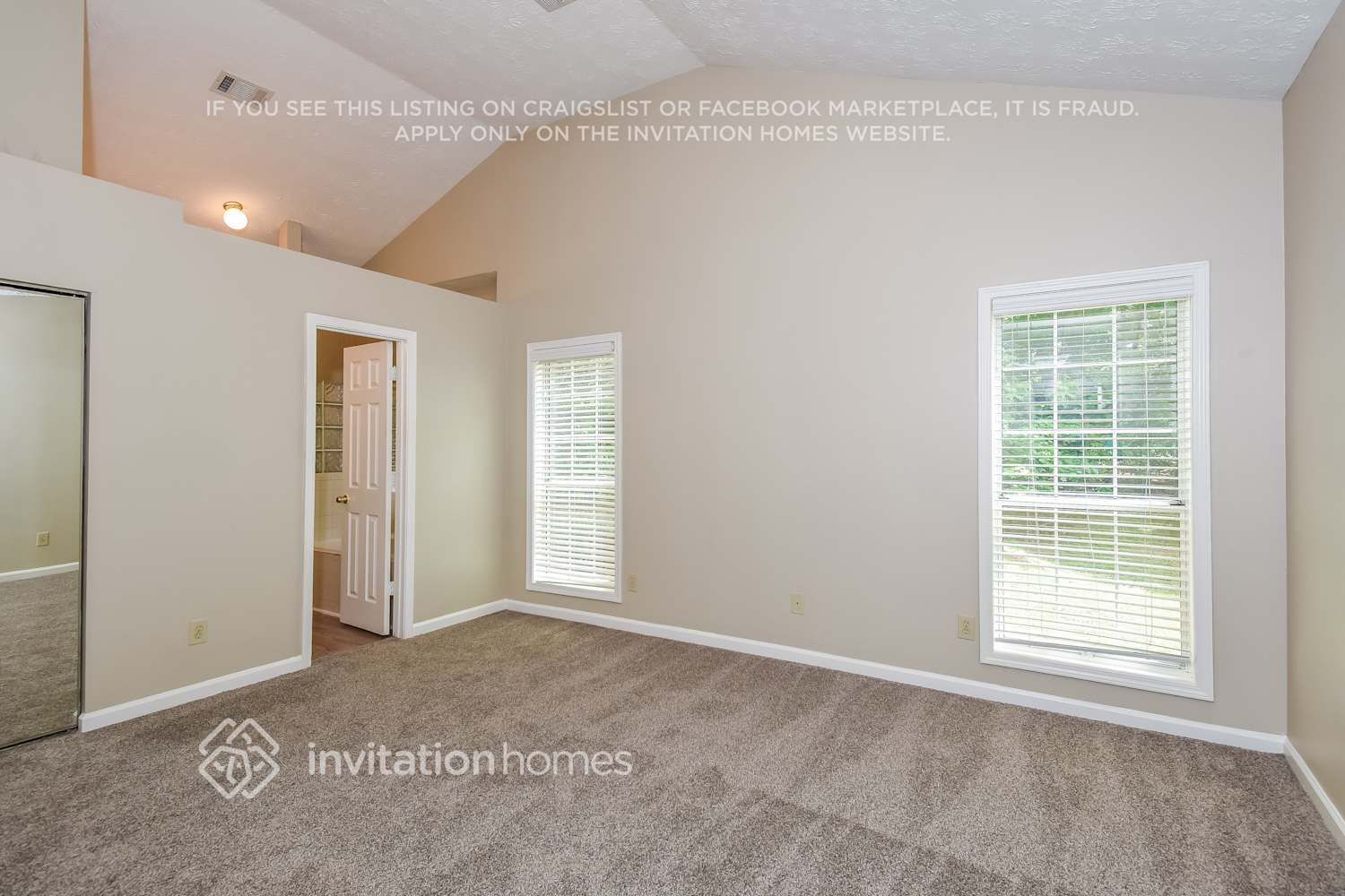 Building Photo - 2041 Stone Forest Dr