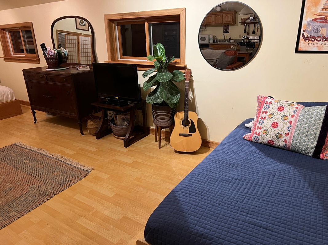 Building Photo - 40 Sunset Ridge