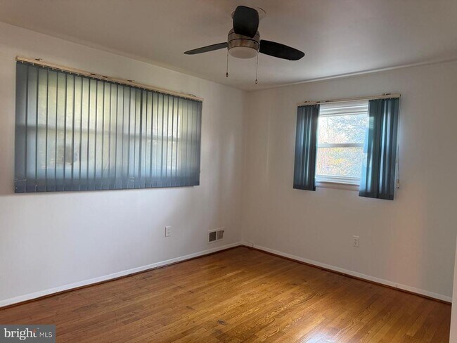 Building Photo - 4402 Sellman Rd