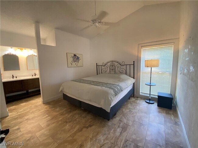 Building Photo - 14805 Crooked Pond Ct