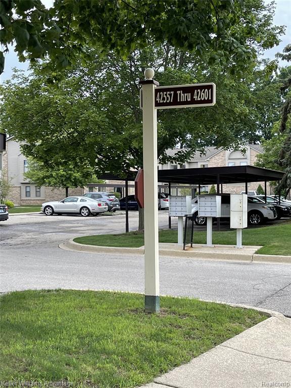 Building Photo - 42595 Lilley Pointe Dr